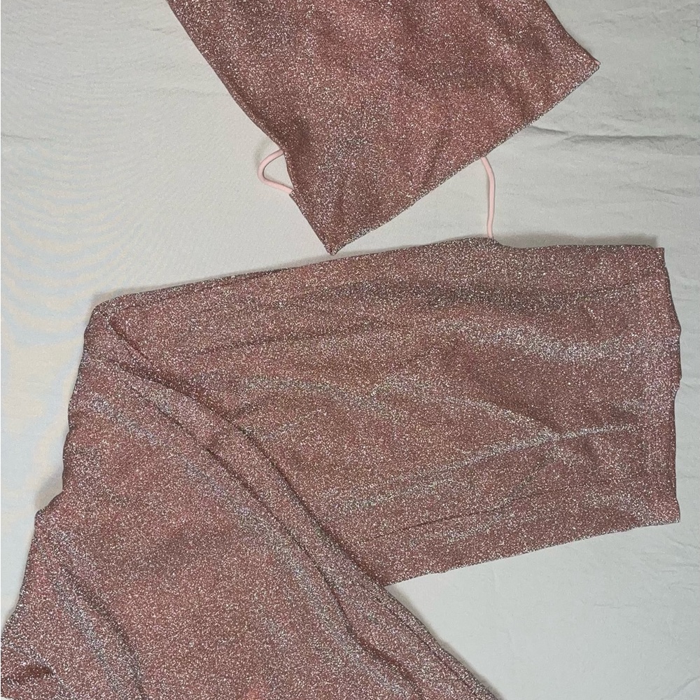 Beautiful Two piece set - Picture 4 of 7